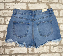 Load image into Gallery viewer, Ban.jara High Rise Shorts NEW!- (Size 7)

