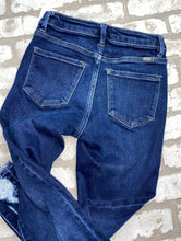 Load image into Gallery viewer, Kancan Skinny Jeans- (Size 2/26&quot;)
