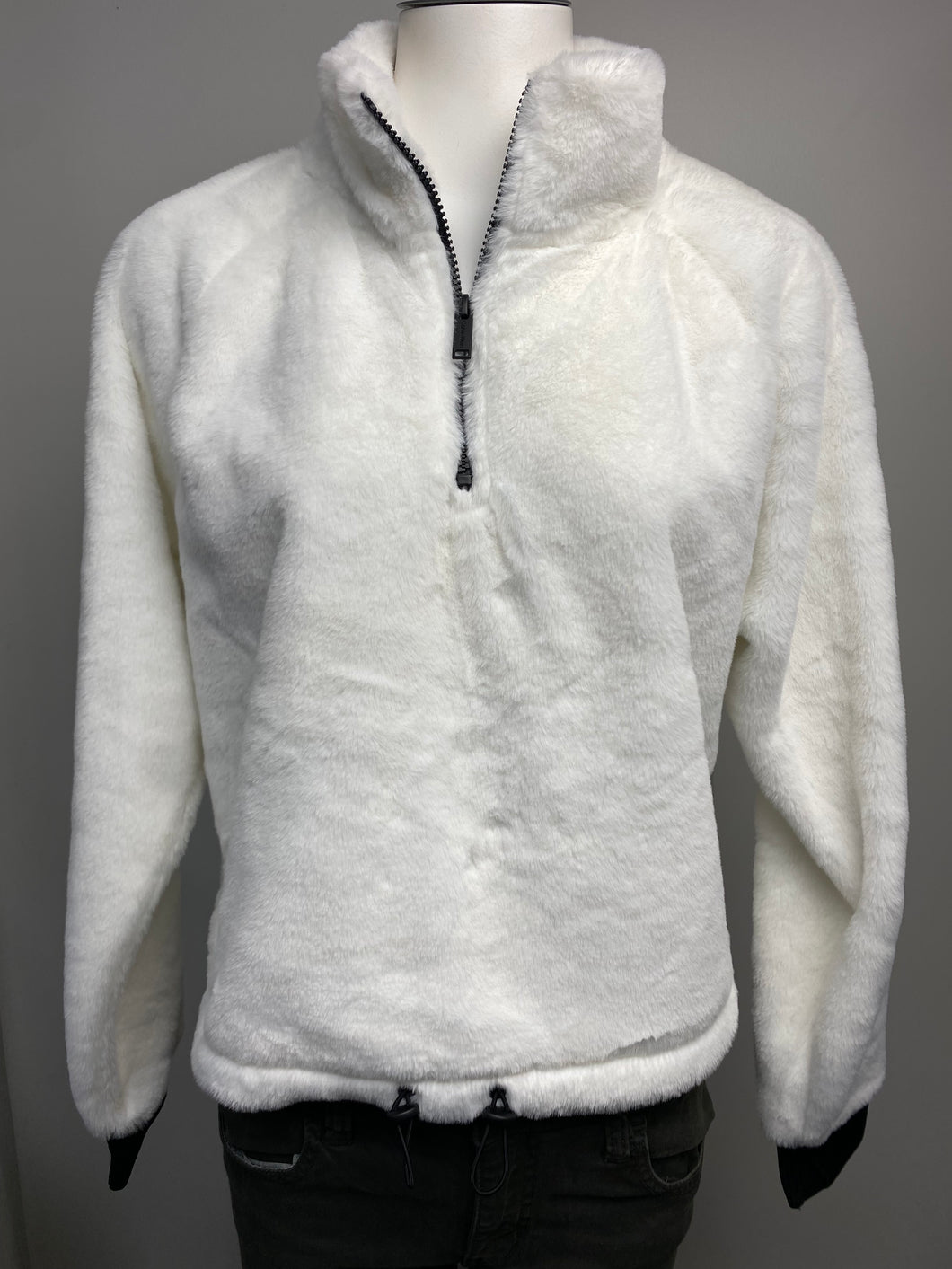 Calvin Klien white  faux fur pull-over( M)
