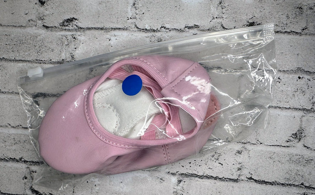 Pink Ballet Flat - 5.5c   NEW!!