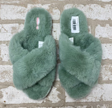 Load image into Gallery viewer, Easy Spirit Slippers NEW!- (Size 9.5/10.5)
