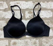 Load image into Gallery viewer, Victorias Secret Bombshell Plunge- (Size 34A)
