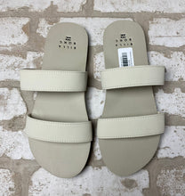 Load image into Gallery viewer, Billa Bong Isla Sandals NEW!- (Size 8)
