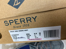 Load image into Gallery viewer, Sperry Crest Vibe Ombre NEW!- (Size 6.5)
