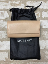 Load image into Gallery viewer, Matt &amp; Nat Vegan Wallet

