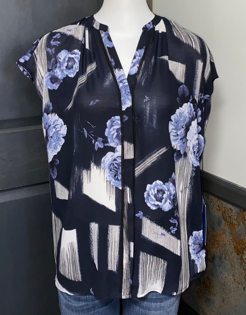 Simply Vera Floral NEW!- (Petite M)
