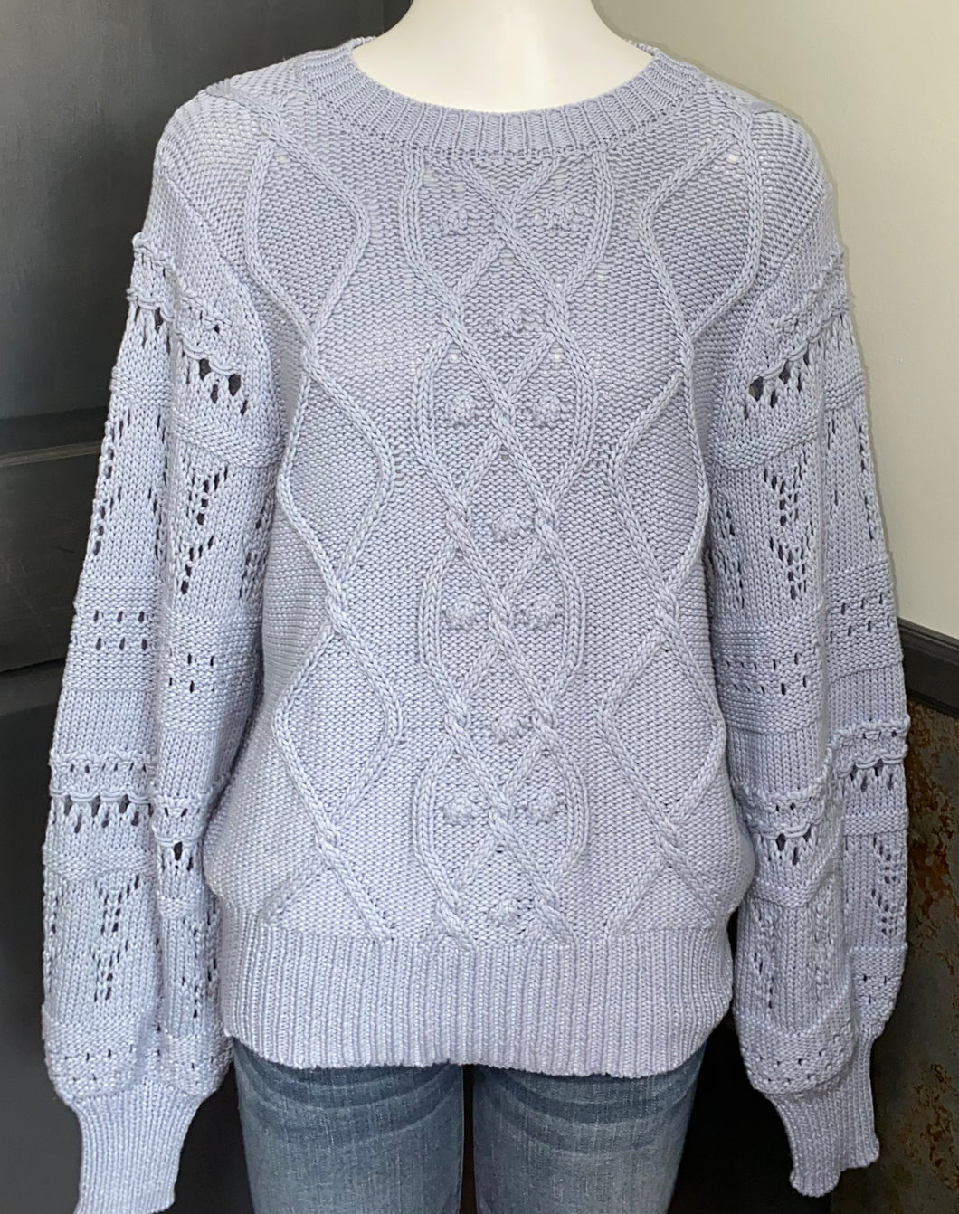Universal Threads Sweater NEW!- (M)
