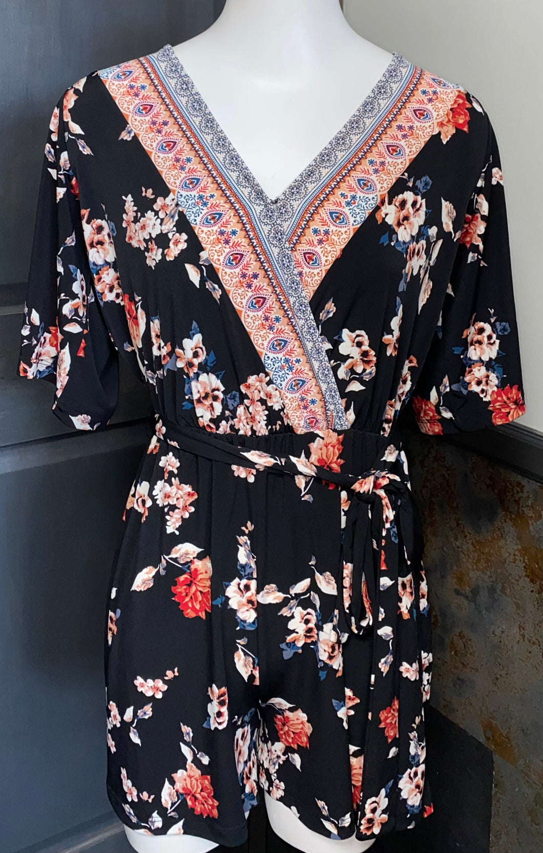Maurices Floral Romper NEW!- (XS)