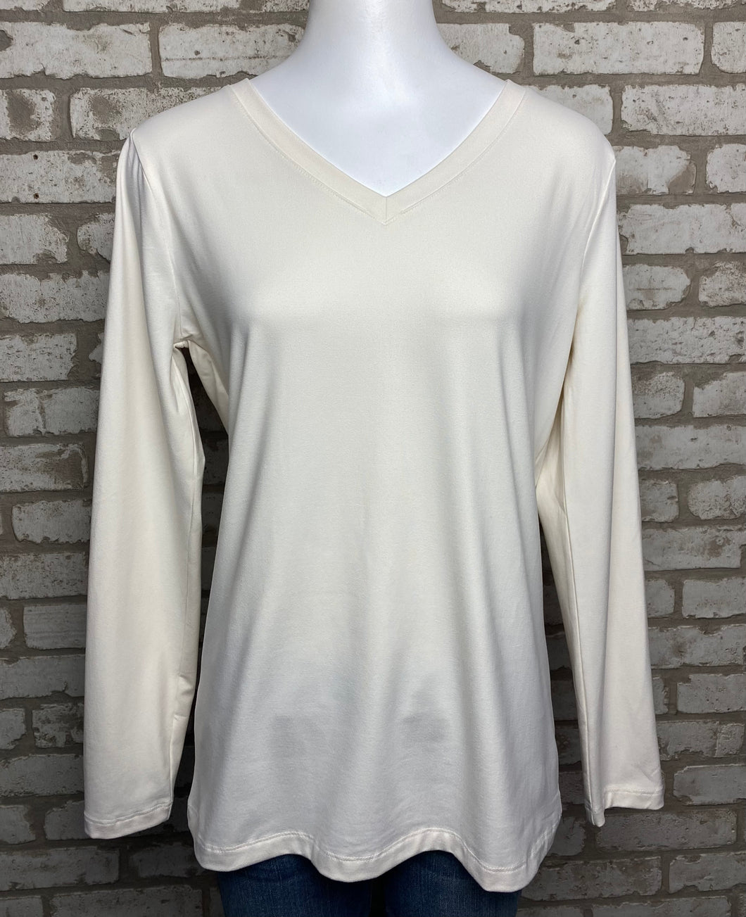 Zenana Long Sleeve V-Neck- (XL)