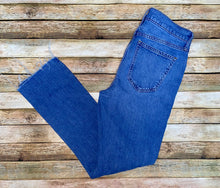 Load image into Gallery viewer, Old Navy Power Jean- (Size 2 TALL)
