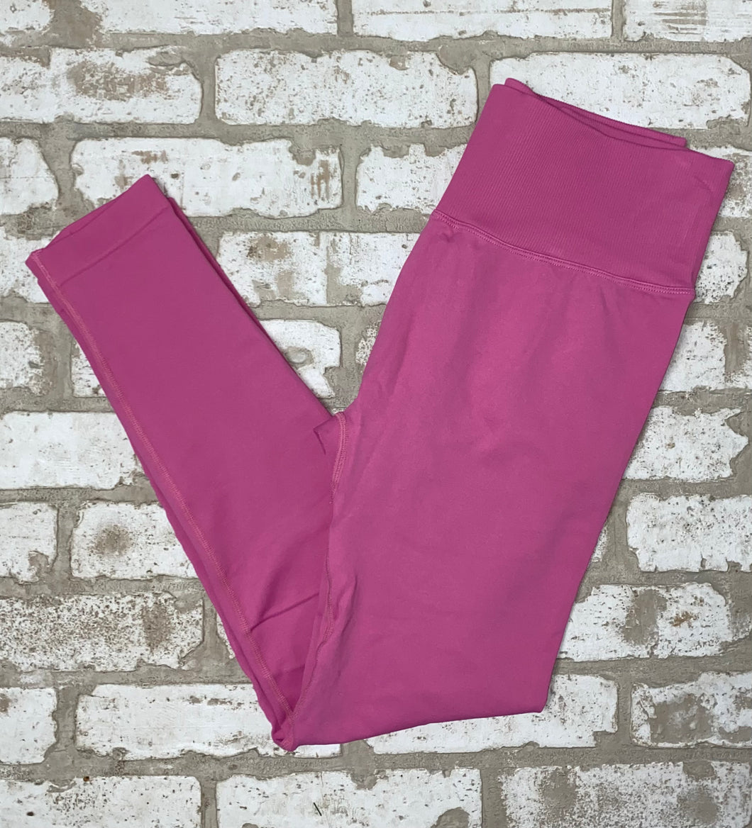 Boutique Scrunch Back Legging- (XL)