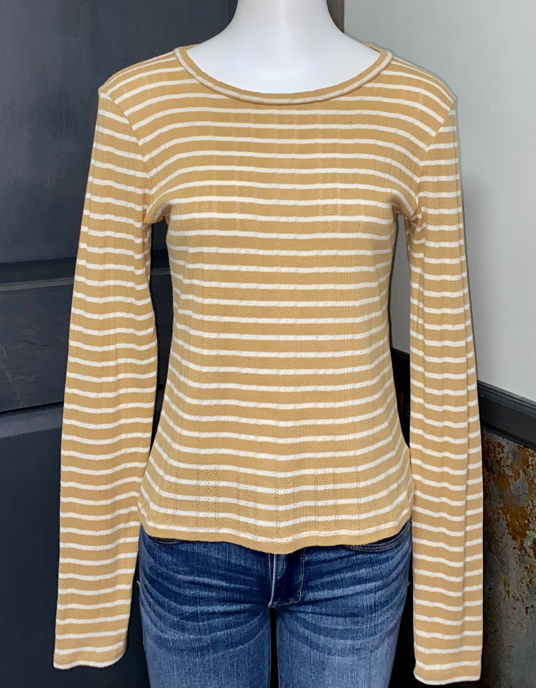 AE Ribbed Long Sleeve- (M)