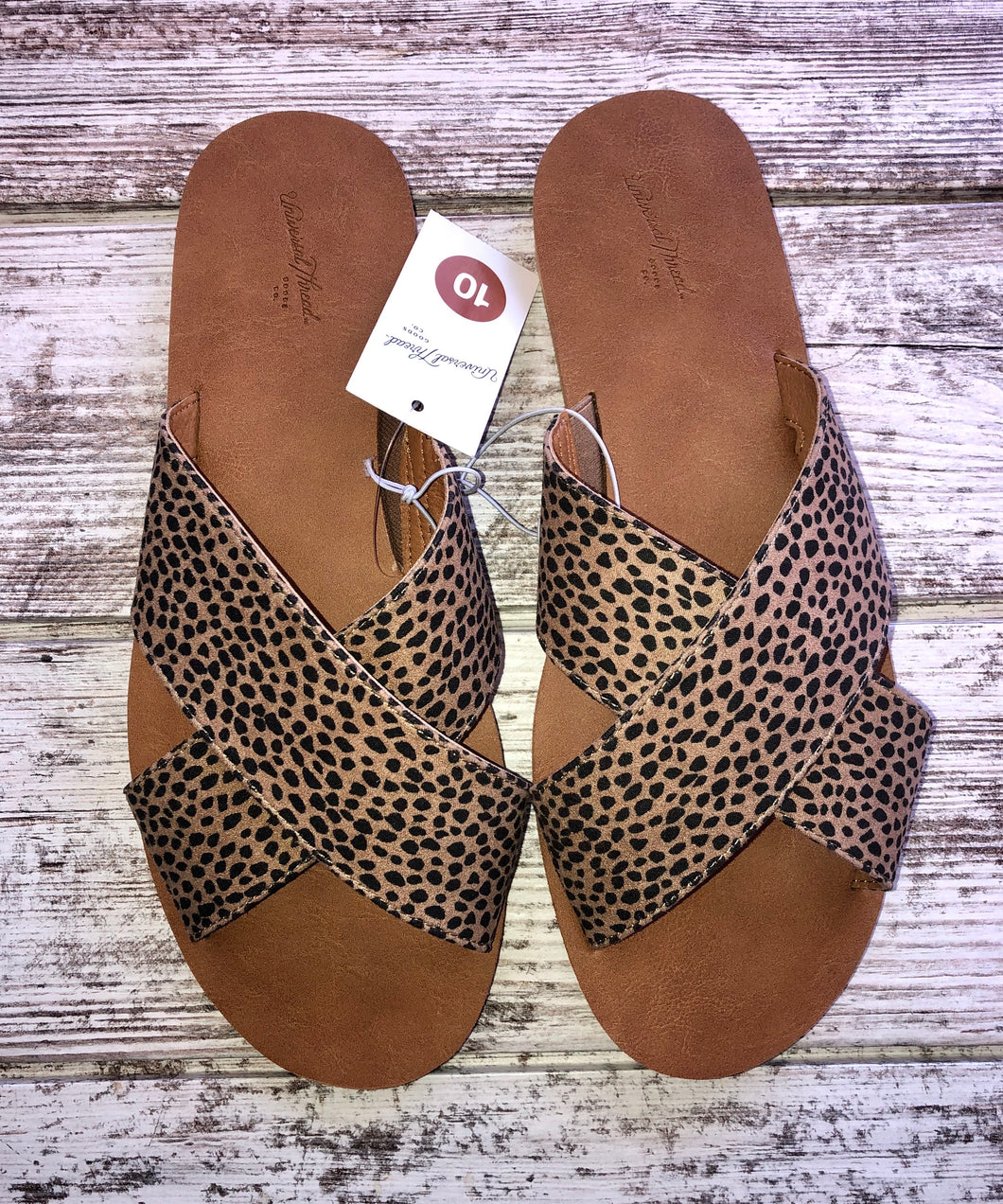Universal Threads Sandals NWT!- (Size 10)