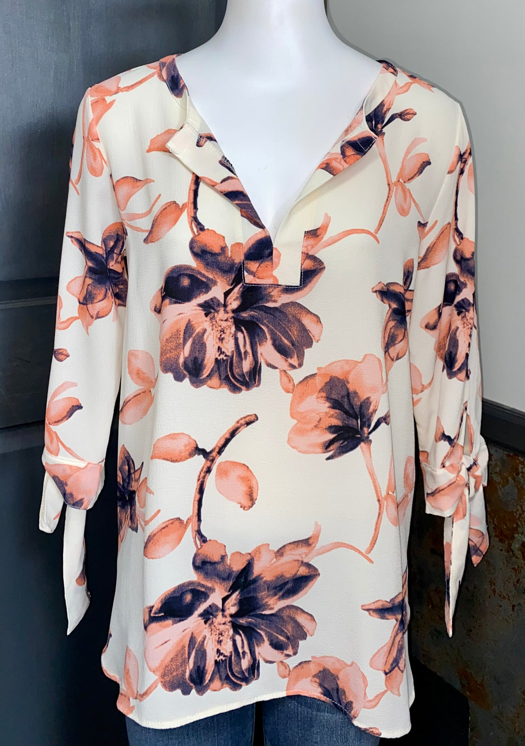 Profile Apparel Floral- (S)